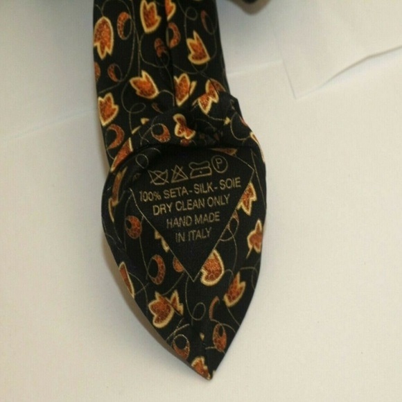 Recent BRIONI Handmade in Italy 100 % Silk men's - Picture 5 of 8